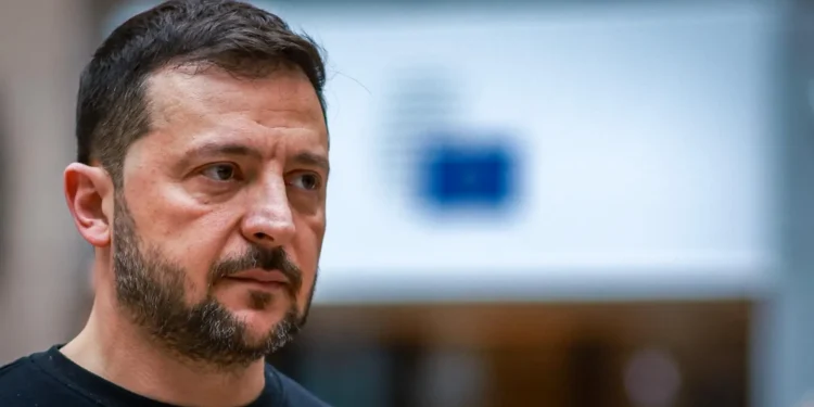 Perezida wa Ukraine, Volodymyr Zelensky yari amaze amezi asaba kwemererwa kurasa ATACMS mu Burusiya