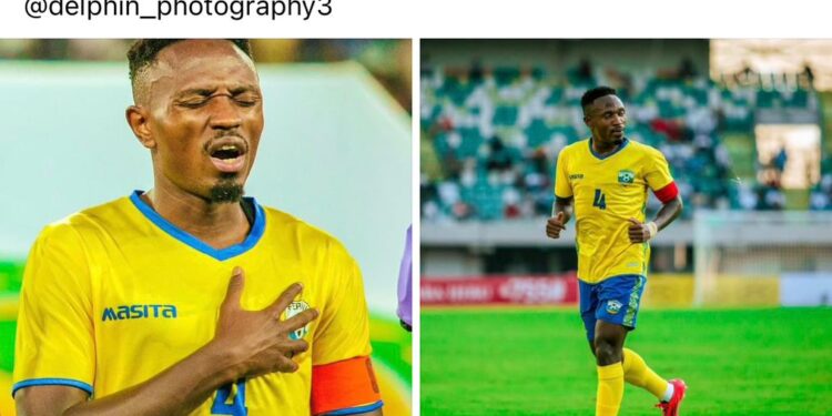 Umukinnyi w’amavubi BIZIMANA DJIHAD agiye kuri FACEBOOK arinigura koko.