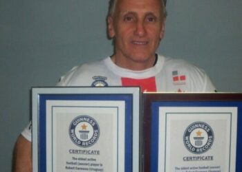 Ku myaka 62 yamavuko, uno musaza aracyawukina