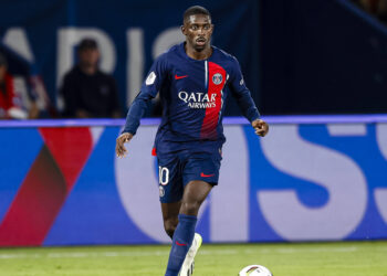 Dembélé yatangaje ko nasoza gukina ruhago azakora ibijyanye no kubaka amazu