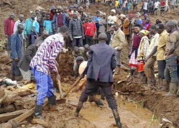 Uganda: Abantu 20 bahitanywe n’inkangu