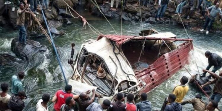 Impanuka y’ikamyo yabereye muri Ethiopia yahitanye abantu bagera kuri 71