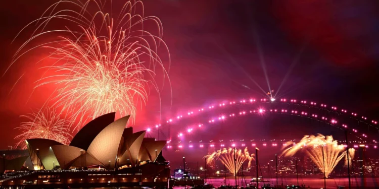 Nouvelle-Zélande na Ositaraliya byatangiye kwizihiza umwaka mushya wa 2025