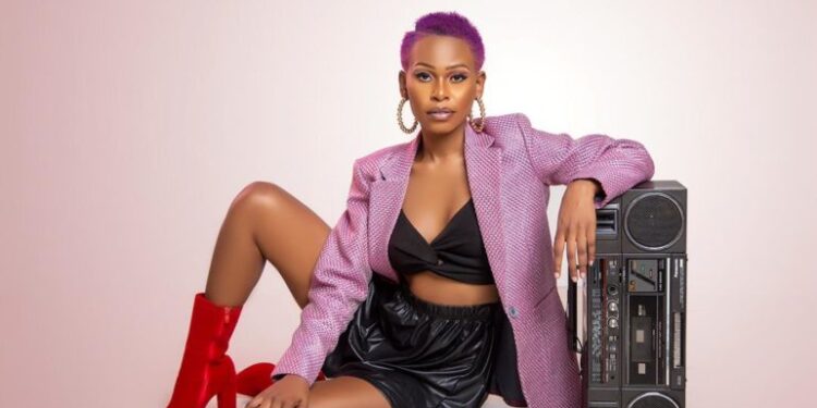 Alyn Sano ari mu myiteguro ya album ye ya kabiri