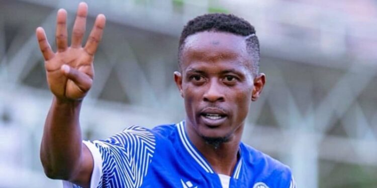 Haruna Niyonzima yasinye amasezerano y’amezi atandatu muri AS Kigali