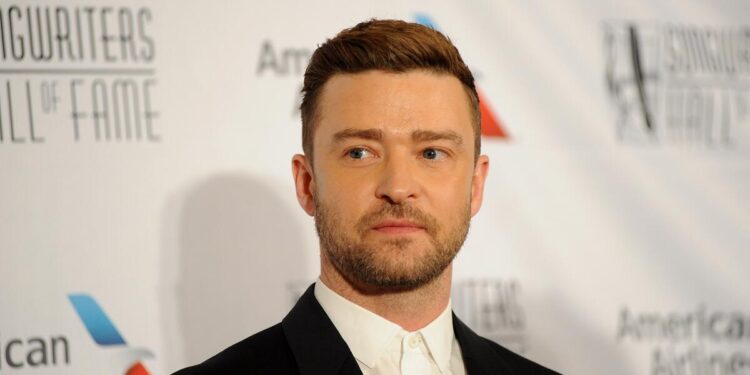 Mu buryo butunguranye Justin Timberlake yasubitse igitaramo