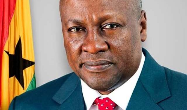 John Dramani Mahama, wahoze ari Perezida wa Ghana yongeye gutorwa