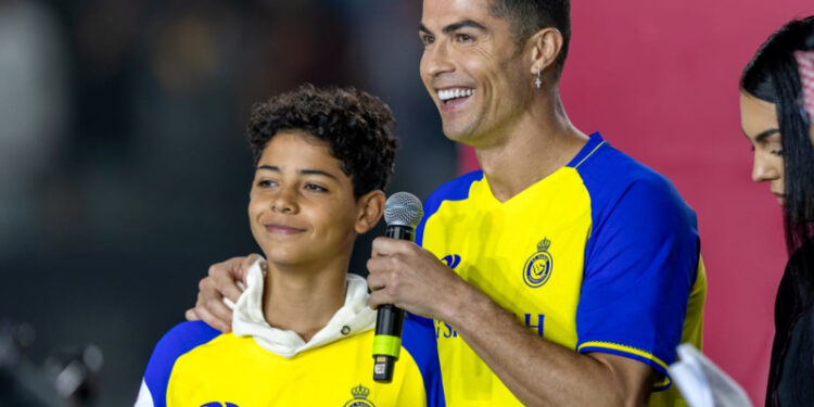 Umuhungu wa Cristiano Ronaldo, Cristiano Ronaldo Jr, afite inzozi zo gukinana na se