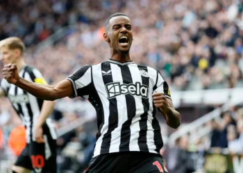 Alexander Isak wa Newcastle yegukanye igihembo cy’Umukinnyi w’Ukwezi kwa 12 muri Premier League