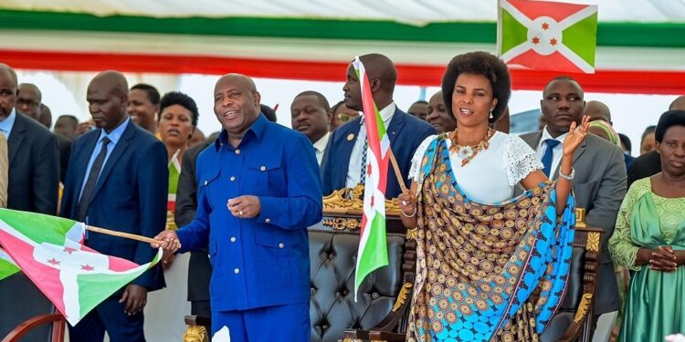 Perezida w’u Burundi Evariste Ndayishimiye ati: “Niboneye Imana n’amaso yanjye”