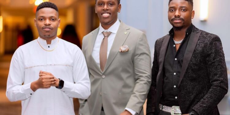 EGIDE FOX uherutse gushaka umu DOCTEUR kazi yitoraguriye utwana agiye kujya afasha.