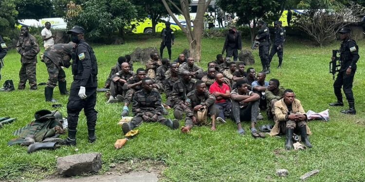 Ingabo za Leta ya DRC zatangiye guhungira mu Rwanda