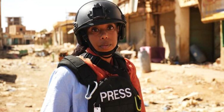 Umunyamakuru wa Sky News Yousra Elbagir yagabweho igitero muri Goma azira ko asa nk’Umunyarwanda