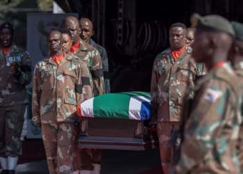 Imirambo y’ingabo z’Afurika y’Epfo zaguye ku rugamba muri Kongo yatahutse inyujijwe mu Rwanda