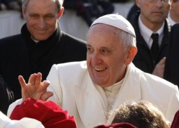 ESE UMUSHUMBA MUKURU PAPA FRANSISKO YABA YITABYE IMANA?