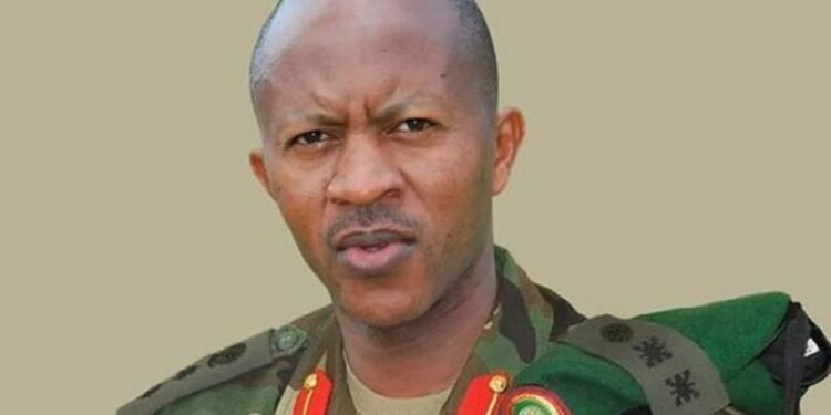 Frank Gashumba yahishuye imyitwarire y’umugore bashobora gushyingiranwa
