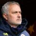 José Mourinho wa Fenerbahçe SK yahagaritswe imikino ine nyuma yo kunenga abasifuzi