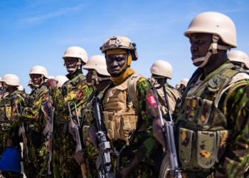 Kenya yongera kohereza abapolisi muri Haiti hagati y’ibibazo by’inkunga ya Amerika