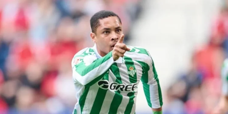 Palmeiras irimo gusoza amasezerano yo kugura Vitor Roque imuvanye mu ikipe ya Barcelona