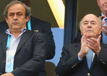 Sepp Blatter na Michel Platini bahakanye ibyo baregwa mu rukiko mu kirego cy’uburiganya