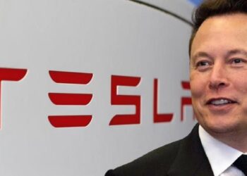 Elon Musk arimo gutangaza gahunda nshya za Tesla mu nama y’abashoramari