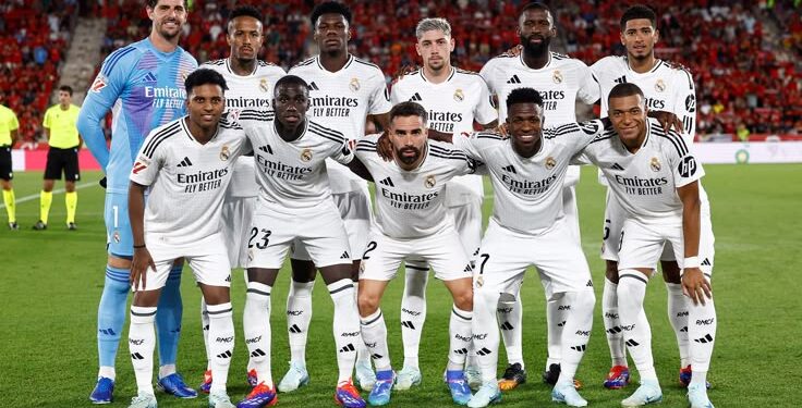 Abakinnyi b’ikipe ya Real Madrid bataramiye mu mujyi wa Sevilla, aho biteguye gukina na Real Betis.