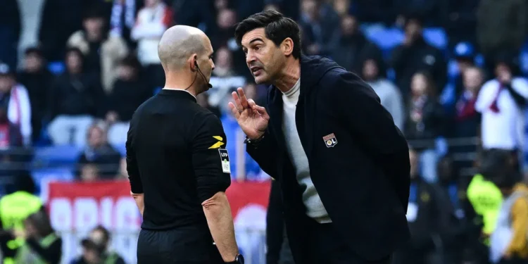 Paulo Fonseca wa Lyon yahagaritswe amezi icyenda kubera gusagarira umusifuzi
