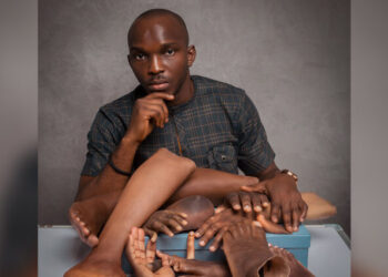 John Amanam umunyabugeni wo muri Nigeria wahinduriye ubuzima bw’abantu bafitemo ubumuga