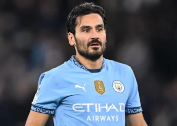 Ilkay Gündogan asigaranye undi mwaka w’amasezerano muri Man City, kugeza mu 2026
