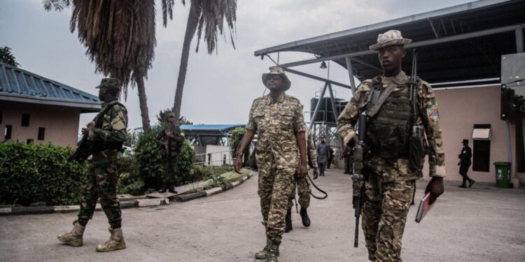 Umuyobozi wa Wazalendo akimara kwiyimika nk’umukuru wa Kivu y’Amajyepfo yahise araswa mu kanya nkako guhumbya
