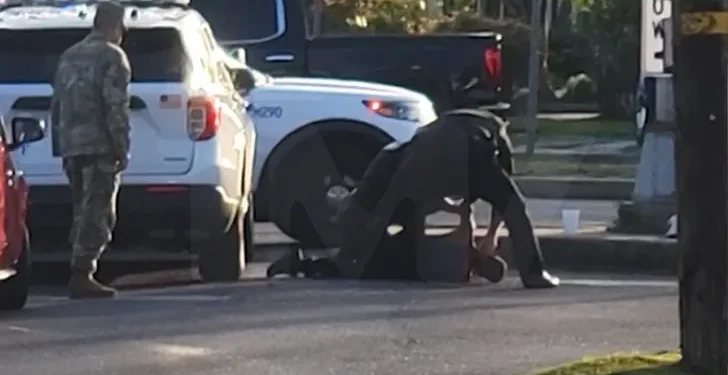 Ihohoterwa ry’umuturage n’abapolisi ryafashwe kuri kamera muri Louisiana