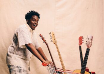 Joshua Baraka yemeje ko iyo ataza kwinjira mu muziki, yari kuba umuyobozi w’abaririmbyi b’iyobokamana