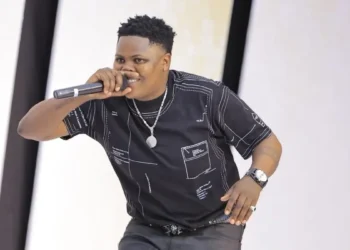 Uncle Chumi arasaba indishyi ya miliyoni 30 z’amashilingi ya Uganda kubera gukoresha indirimbo ye nta burenganzira bwa Spice Diana