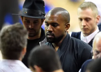 Kanye West yavuze ko yishyura Kim Kardashian $200,000 buri kwezi.