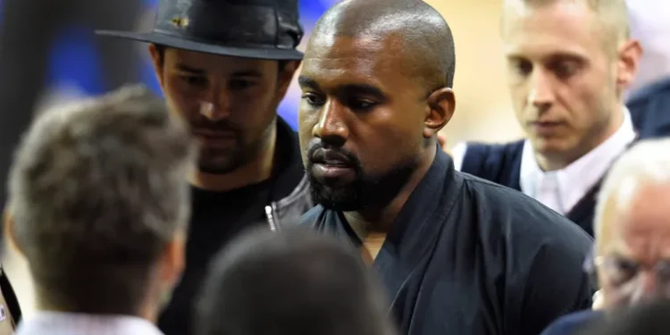 Kanye West yavuze ko yishyura Kim Kardashian $200,000 buri kwezi.