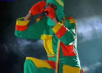 King Saha yihanangirije abahanzi batukana: “Umuziki si urwitwazo rwo guta umuco!”