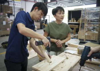 Inganda z’ibikoresho by’inzu muri Maleziya mu mukwabu wo kwirinda imisoro mishya ya Trump.