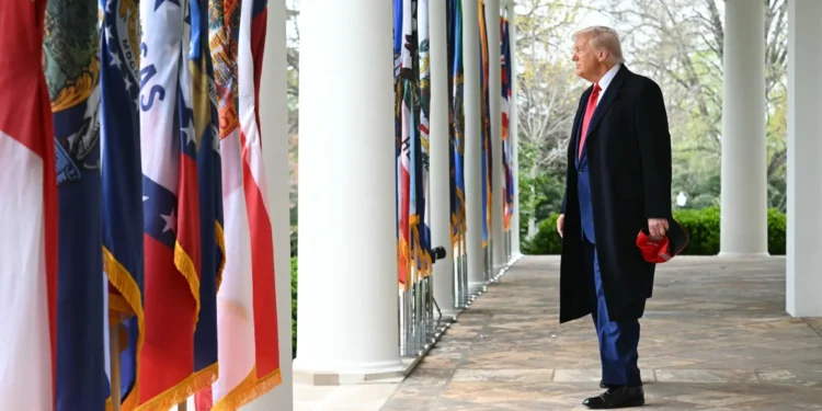 Trump yatangiye manda ye n’ihungabana rikomeye ry’isoko: Ese Amerika igiye gusubira mu bihe bya 1929?