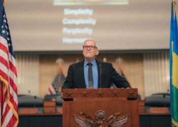 Carl Wilkens yashimye iterambere ry’u Rwanda n’uburyo rwubatse ubumwe nyuma ya Jenoside