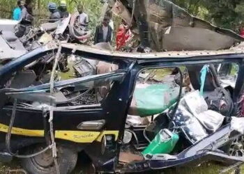 Agahinda gakabije: impanuka ikomeye yishe abantu 13 ku muhanda wa Sotik–Kericho