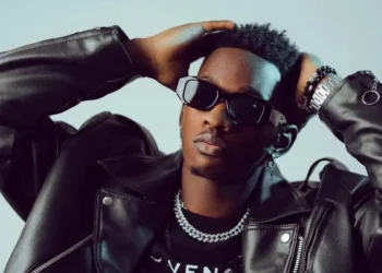 Anknown ashinja Daddy Andre kumwambura miliyoni 1, asaba kwishyurwa cyangwa agasubizwa indirimbo