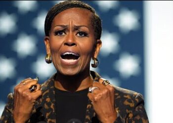 Michelle Obama yasubiye muri therapy y’ubuzima bwo mu mutwe mu rwego rwo kwitegura ikiciro gishya cy’ubuzima