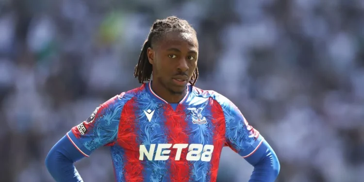 Arsenal yatangiye ibiganiro byo gushaka Eberechi Eze