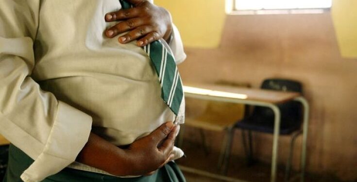 Ubutegetsi bw’i Kinshasa muri RDC bwemereye abanyeshuri batwite gukomeza kwiga