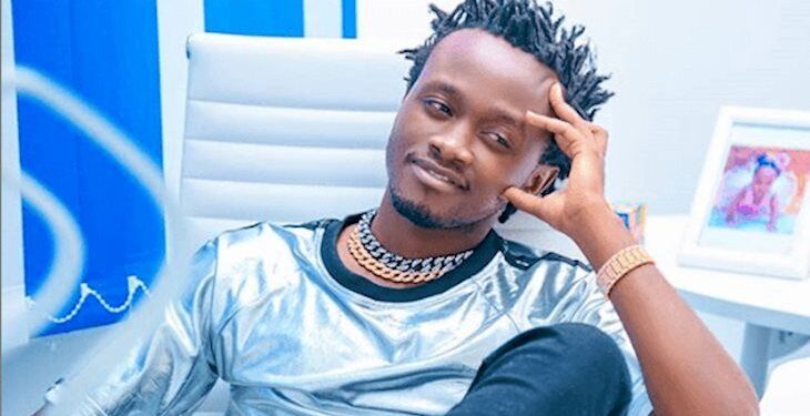 Bahati yongeye gutungurana: yagaragaye yambaye imyenda y’abagore, bitera urujijo n’impaka