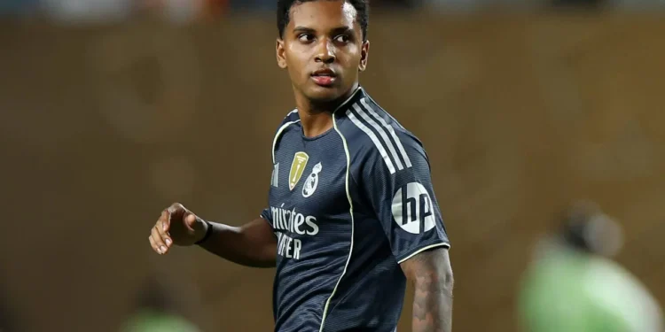 Amakuru y’ibinyoma akomeje gukwirakwira ko Rodrygo na Al Nassr bafitanye imishyikirano