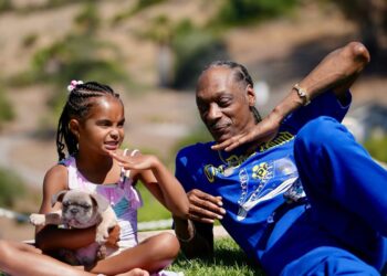 Snoop Doggy yafunguriye imbwa ye nshya konti ya Instagram