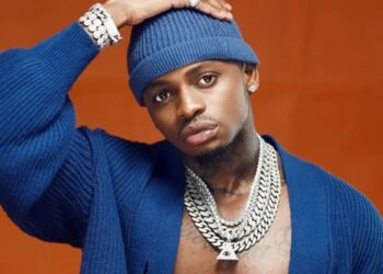 Diamond Platnumz yanze miliyoni 0.25$ ya Jay-Z, ahitamo miliyoni 5$ za Warner Music