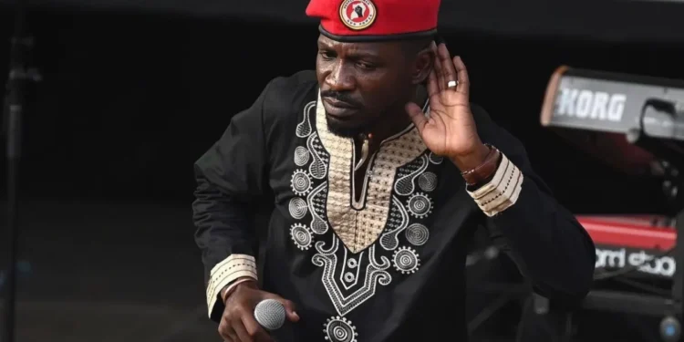 Frank Gashumba atangaje ko Bobi Wine ari we munyagihugu rukumbi wo muri Uganda wamenyekanye ku rwego mpuzamahanga