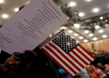 Abahawe Green Card bahindutse Abanyamerika bashobora gukurwaho ubwenegihugu bwa Amerika